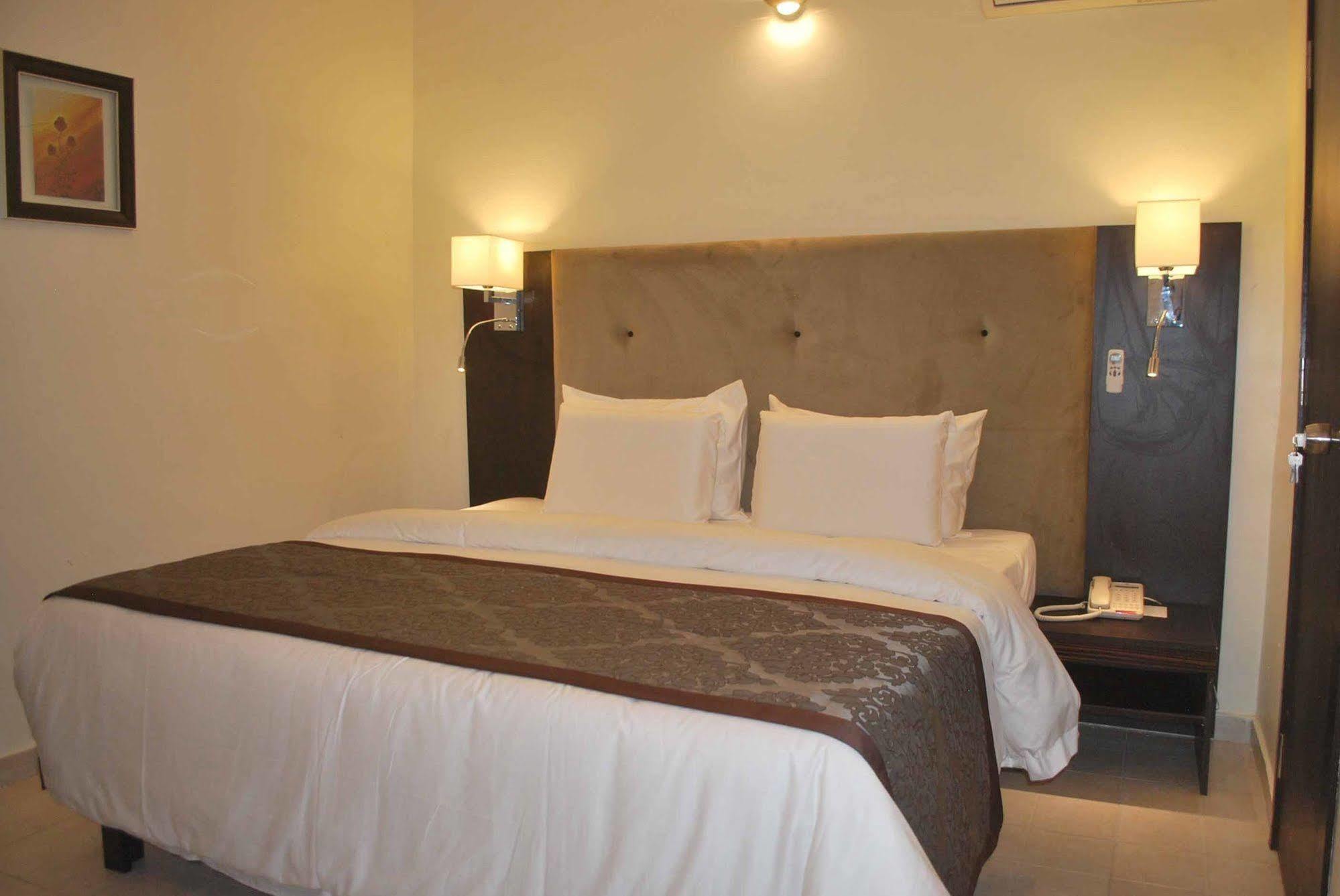 Lakeem Suites Ikoyi Lagos Extérieur photo