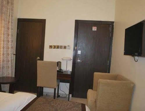 Lakeem Suites Ikoyi Lagos Extérieur photo